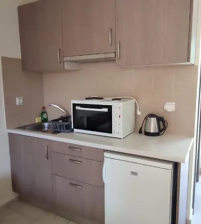 Achladi Beach Hotel apartamentowy 3*