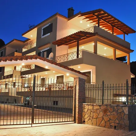 Achladi Beach Aparthotel