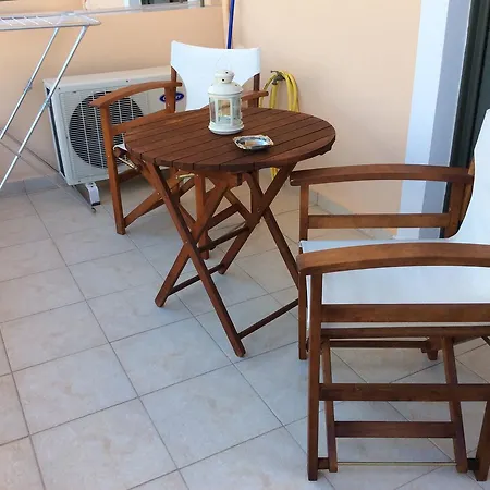Achladi Beach Hotel apartamentowy Achladi
