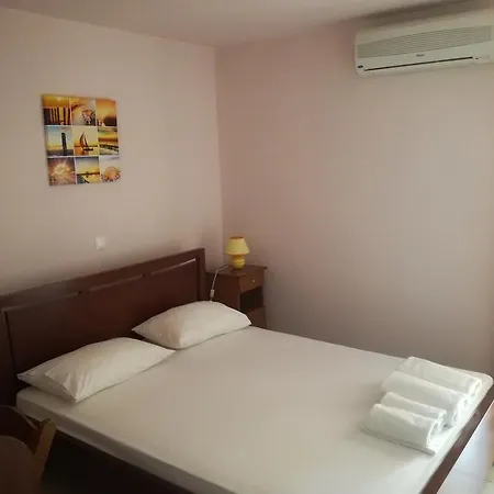 Achladi Beach 3* Achladi