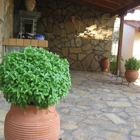 Hotel apartamentowy Achladi Beach 3*