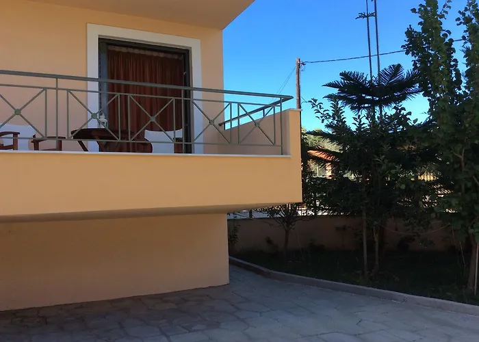 Achladi Beach 3* Achladi