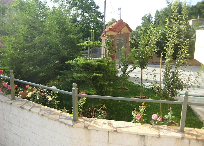 Achladi Beach 3* Achladi